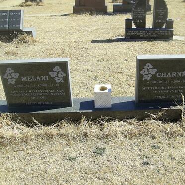 ? Melani 1983-2000 :: ? Charne 1981-2000