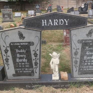 HARDY Henry 1929-2005 &amp; Trudy 1929-1996