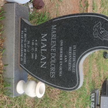 MALAN Marlene Dolores 1944-2001