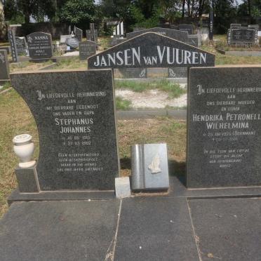 VUUREN Stephanus Johannes, Jansen van 1915-1982 &amp; Hendrika Petronella Wilhelmina BORNMAN 1925-2001
