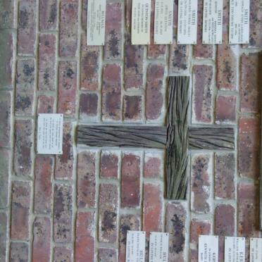 In Memoriam cross