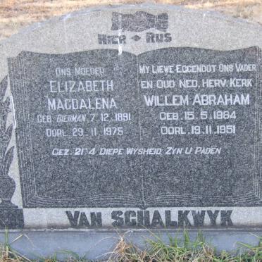 SCHALKWYK Willem Abraham, van 1884-1951 &amp; Elizabeth Magdalena BIERMAN 1891-1975