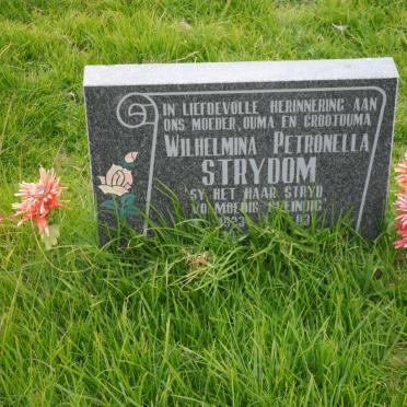 STRYDOM Wilhelmina Petronella 1923-2003