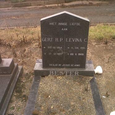BESTER Gert H.P. 1914-1987 &amp; Levina C. 1915-1989