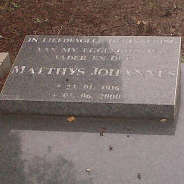 HURTER Matthys Johannes 1916-2000 &amp; Susanna Josina 1919-2007