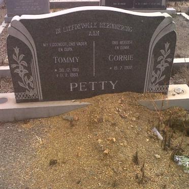 PETTY Tommy 1915-1983 &amp; Corrie 1932-