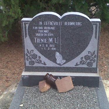 ? M.L. 1926-1991