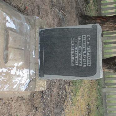 MATHEE Martha Catharina Albertha nee OOSTHUIZEN 1902-1933