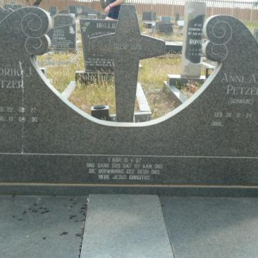 PETZER Hendrik J. 1927-1990 &amp; Anni A.H. SCHWARTZ -1924