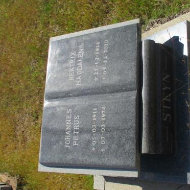 STEYN Johannes Petrus 1911-1974 &amp; Beatrix Magdalena 1916-2010