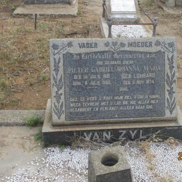 ZYL Pieter Gabriel, van 1881-1950 &amp; Johanna Maria LOMBARD 1874-