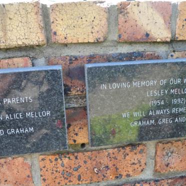 MELLOR Lesley 1954-1992