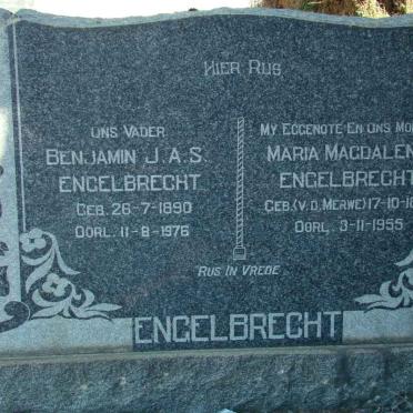 ENGELBRECHT Benjamin J.A.S. 1890-1976 &amp; Maria Magdalena V.D. MERWE 1898-1955