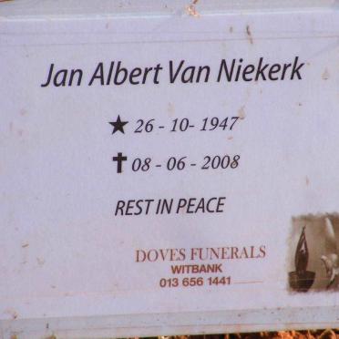N - Vanne :: Surnames - N