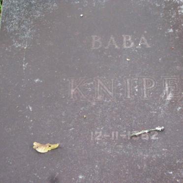 KNIPE Baba -1982