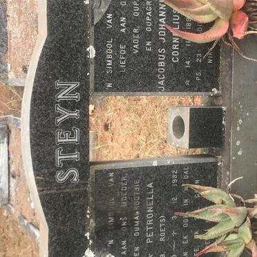 STEYN Jacobus Johannes Philluppus Cornelius Lourens 1895-1983 &amp; Cornelia Petronella ROETS 1899-1982