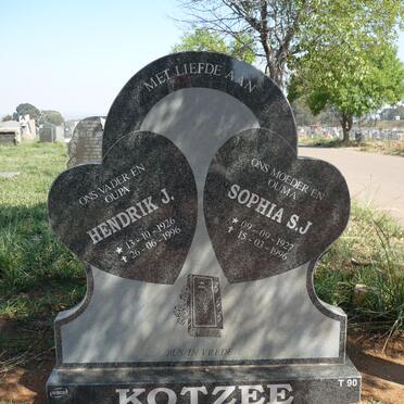 KOTZEE Hendrik J. 1926-1996 &amp; Sophia S.J. 1927-1996