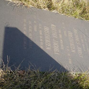 OOSTHUIZEN Johannes Joost 1942-1981 &amp; Martha Jacoba VAN DEN BERG 1948-