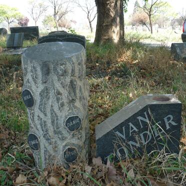 TONDER Matthys, van 1919-1963