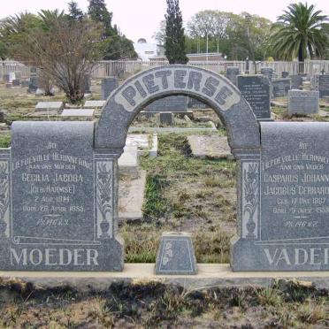 PIETERSE Casparus Johannes Jacobus Gerhardus 1867-1958 &amp; Cecilia Jacoba HARMSE 1874-1955