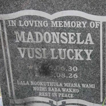 MADONSELA Vusi Lucky 1976-2005