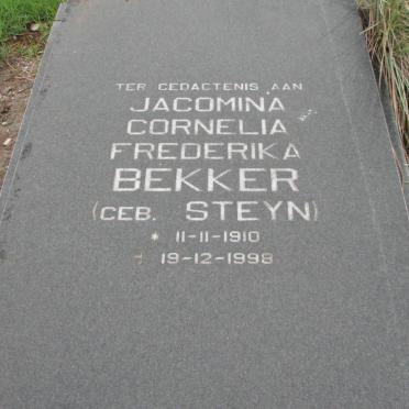 BEKKER Jacomina Cornelia Frederika nee STEYN 1910-1998