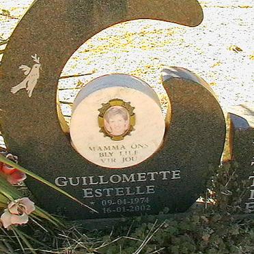 ? Guillomette Estelle 1974-2002