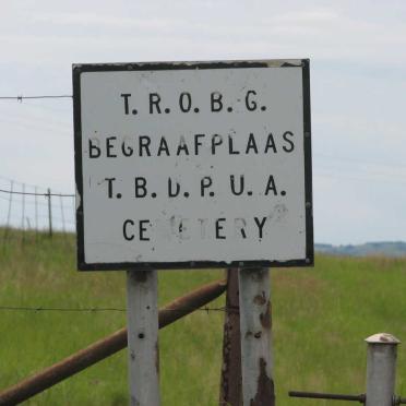 1. Entrance to the cemetery