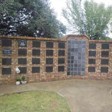 1. Gedenkmuur / Memorial Wall Hervormde Kerk