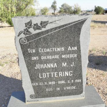 LOTTERING Johanna M.J. 1890-1989