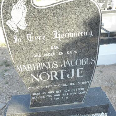 NORTJE Marthinus Jacobus 1919-1983 &amp; Alida M. 1928-1969