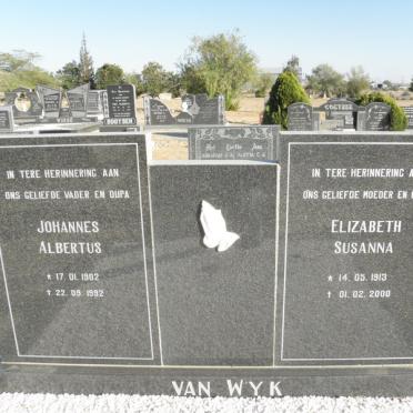 WYK Johannes Albertus, van 1902-1992 &amp; Elizabeth Susanna 1913-2000