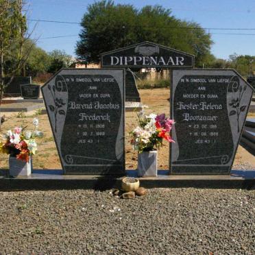 DIPPENAAR Barend Jacobus Frederick 1908-1989 &amp; Hester Helena BOONZAAIER 1916-1988