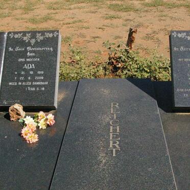 REICHERT Jannie 1915-1974 &amp; Ada 1919-2009