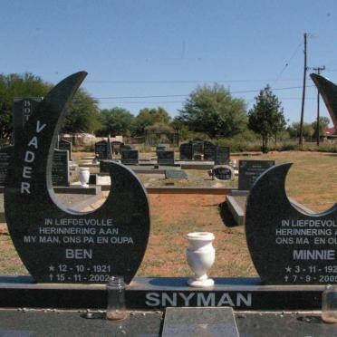 SNYMAN Ben 1921-2002 &amp; Minnie 1923-2009