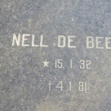BEER Nell, de 1932-1981