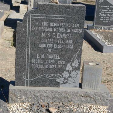 DANEEL M.S.C. 1890-1968 :: DANEEL E.M. 1920-1968