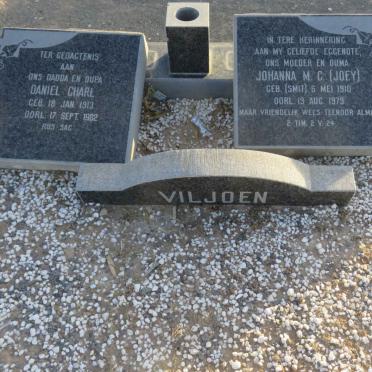 VILJOEN Daniel Charl 1913-1982 &amp; Johanna M.C. SMIT 1910-1979