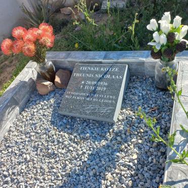 KOTZE Theunis Nicolaas 1936-2019