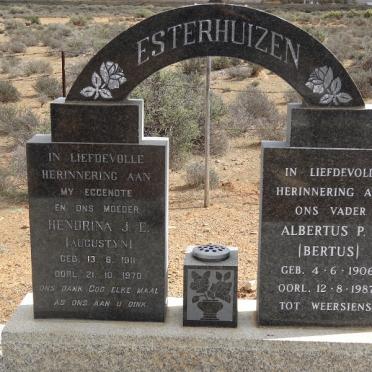ESTERHUIZEN Albertus P.J. 1906-1987 &amp; Hendrina J.E. AUGUSTYN 1911-1970