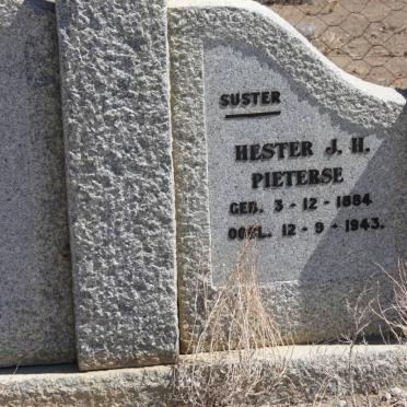 PIETERSE Hester J.H. 1884-1943