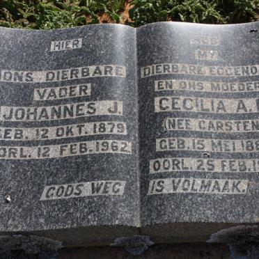 STRAUSS Johannes J. 1879-1962 &amp; Cecilia A.F. CARSTEN 1887-1932 