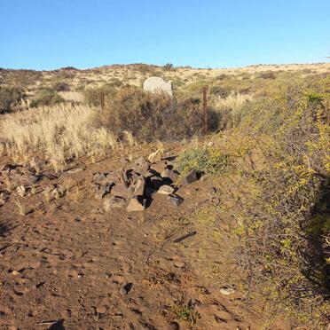 Northern Cape, CALVINIA district, Lospers Plaatz 218, Lospersplaas _2, farm cemetery 
