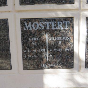 MOSTERT Gert A.J. 1955-2018 & Wilhelmina E. 1957-