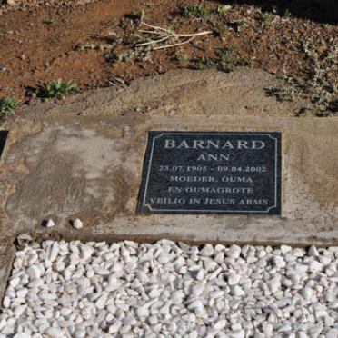 BARNARD Ann 1905-2002