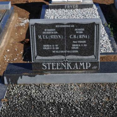 STEENKAMP M.T.S. 1917-2000 &amp; C.H. VISAGIE 1929-