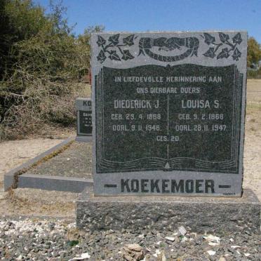 KOEKEMOER Diederick J. 1868-1946 &amp; Louisa S. 1868-1947