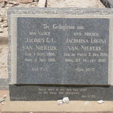 NIEKERK Jacobus G.L., van 1868-1941 &amp; Jacomina Louisa DU PREEZ 1870-1947