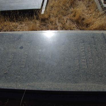 LEEUWNER Nicolaas Daniël 1891-1972 &amp; Maria Aletta MOLLER 1900-1996