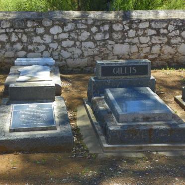 4. Overview KAWALSKY :: GILLIS graves
